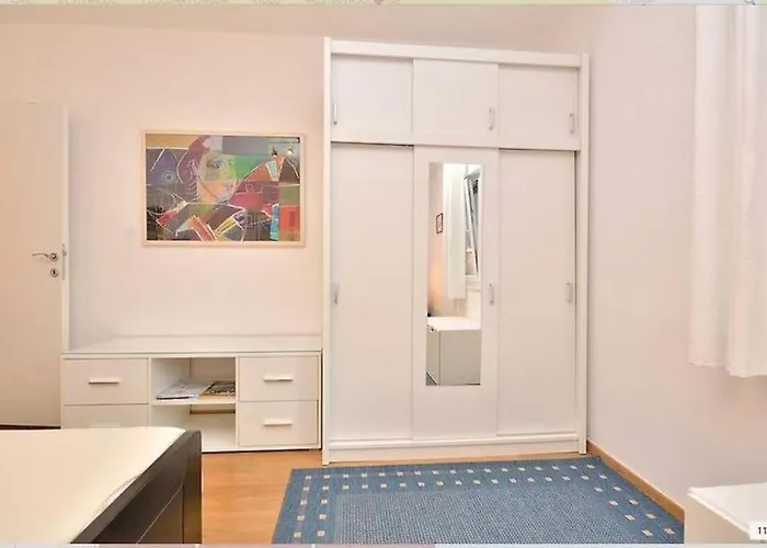 Ivana Apartament *